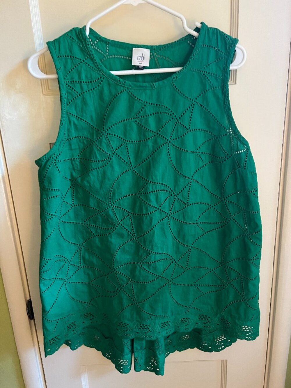 Cabi Green Sleeveless Blouse - Womens Size Medium